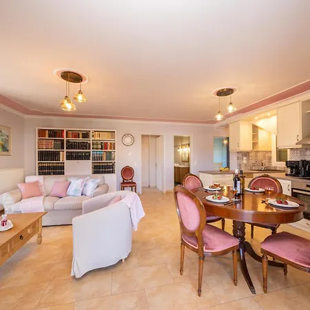 Apartamento La Casa De Agathi